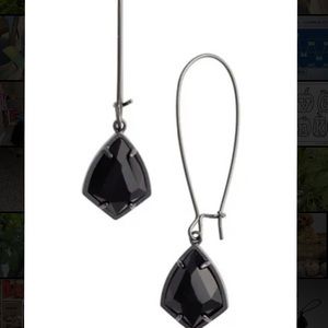 Kendra Scott carrine drop earrings black